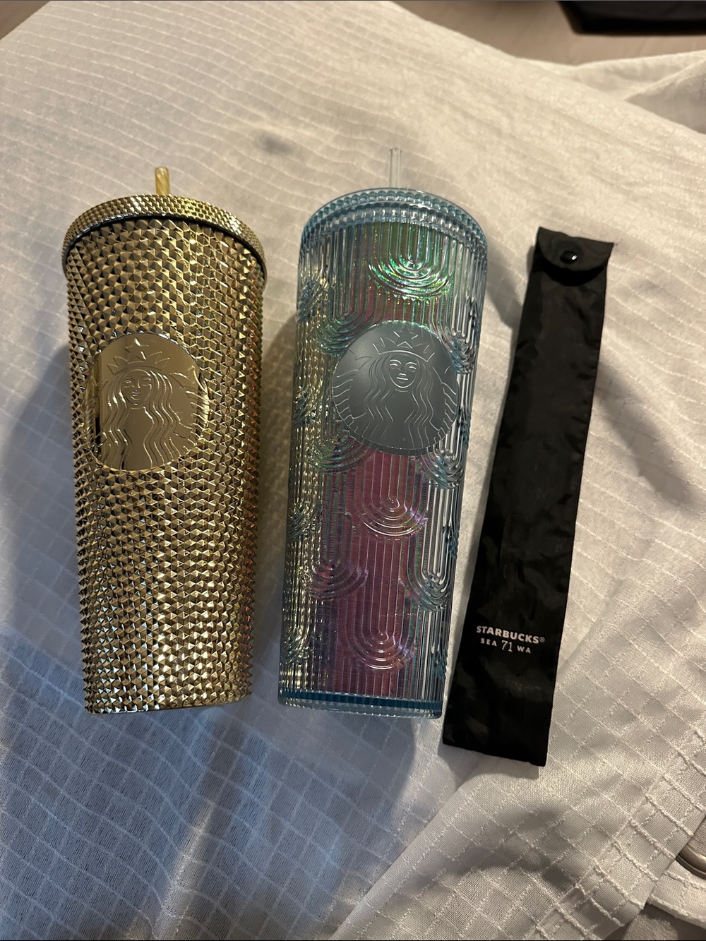 Starbucks Gold Studded Tumbler & Iridescent Blue Cold Cup Set (new straws set)